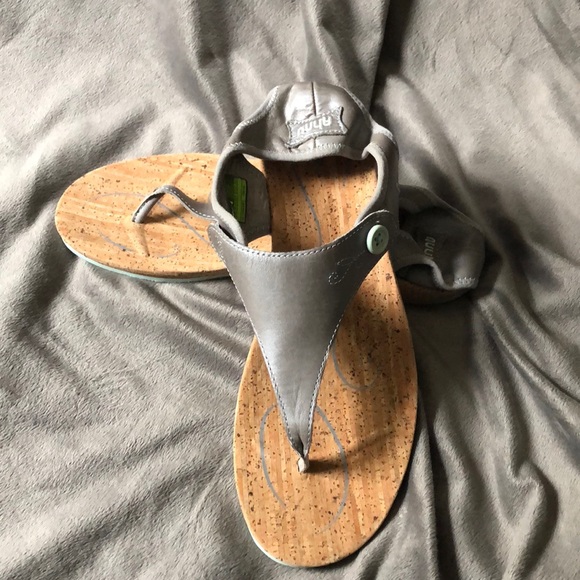 ahnu serena sandals size 8